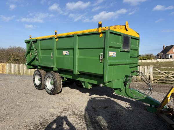 Warwick 12t grain trailer